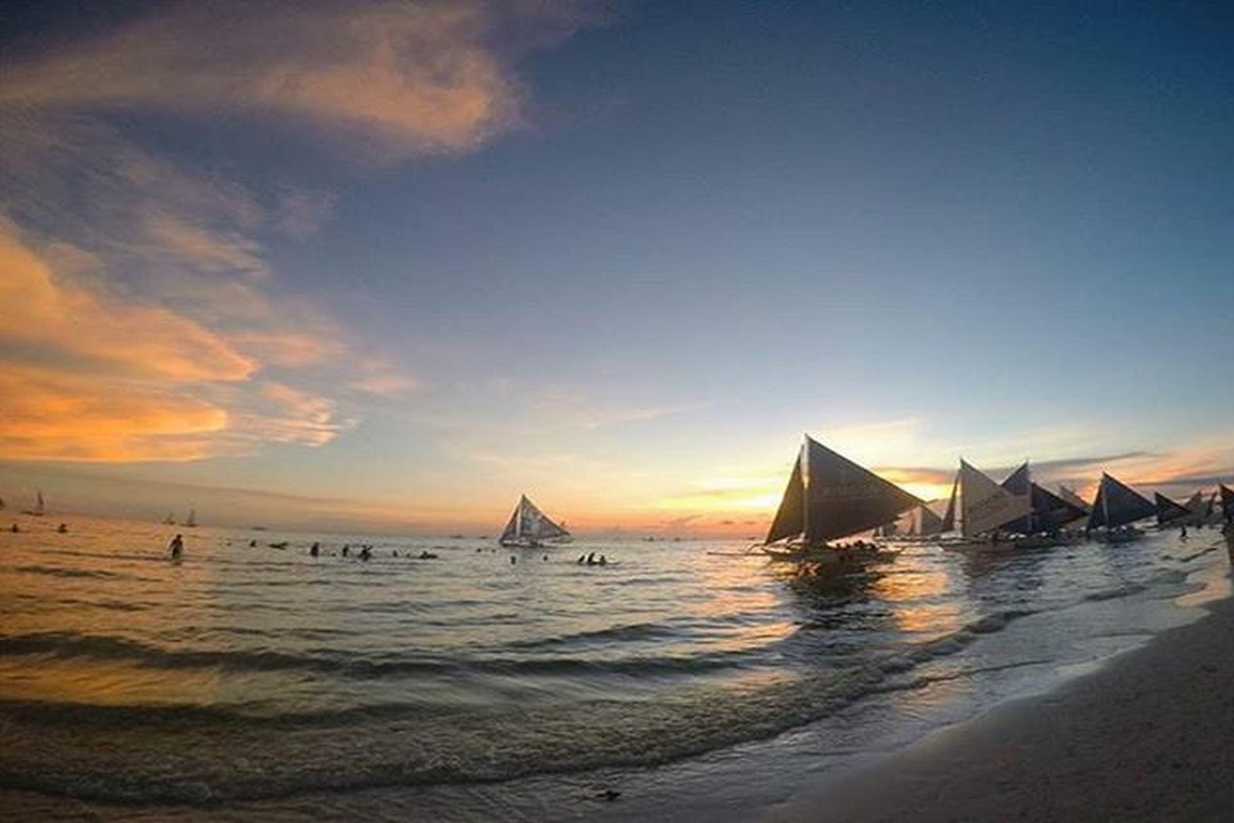Crimson Resort And Spa Boracay Yapak Екстериор снимка